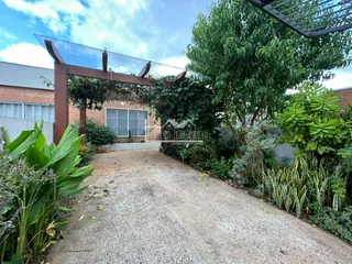 Casa geminada com 2 dormitórios, foto 1