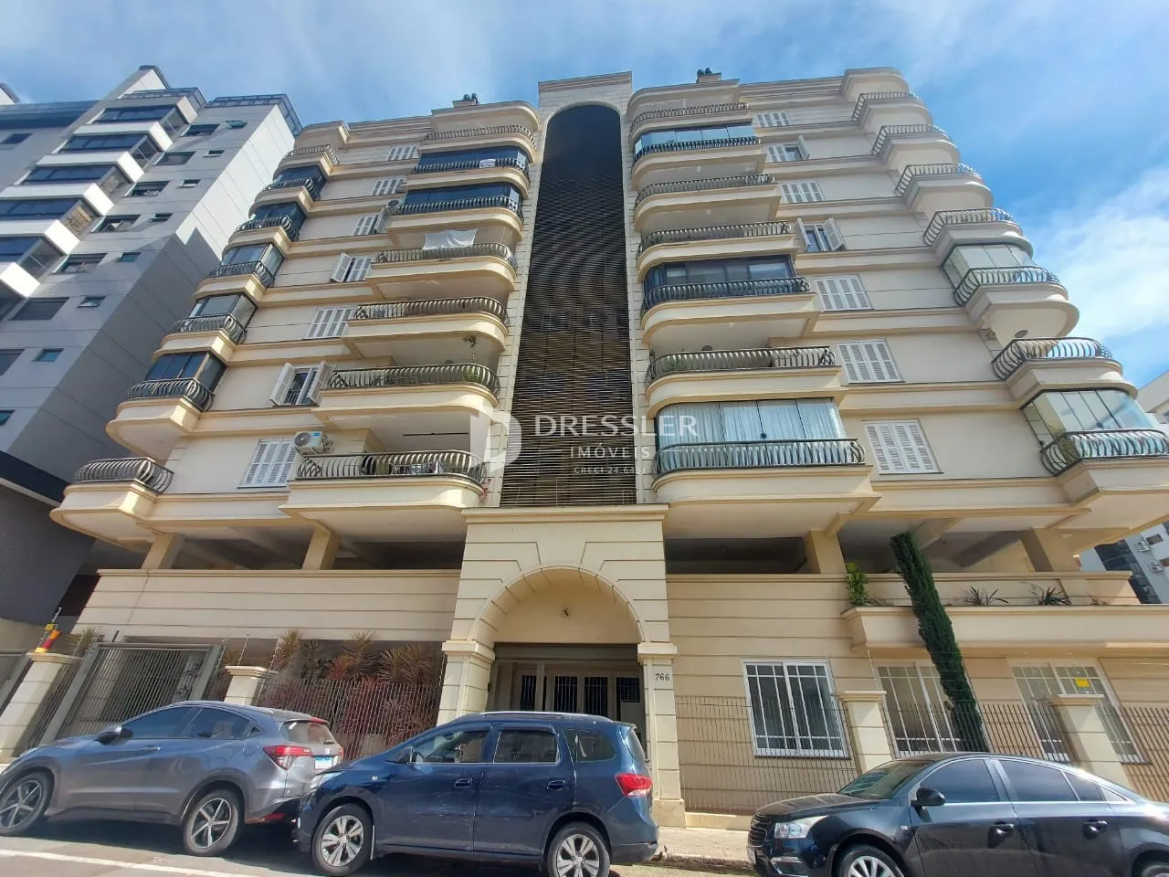 Fachada de um prédio residencial em Lajeado, Brasil.