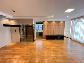 Apartamento com 3 dormitórios, foto 2