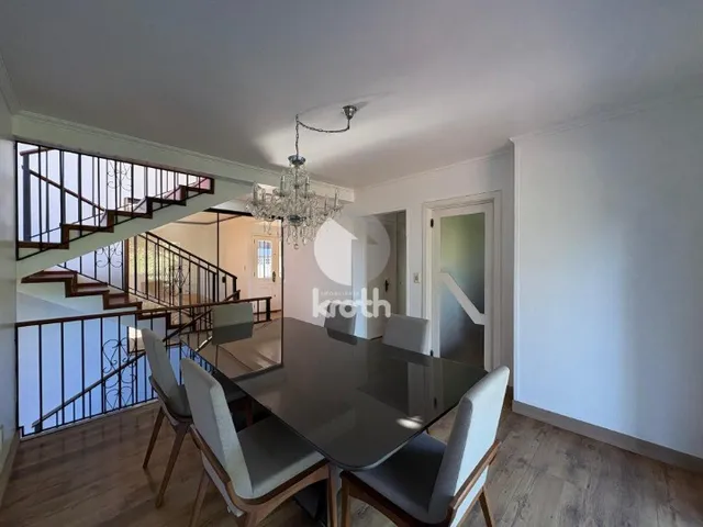 Casa com 6 dormitórios, foto 5