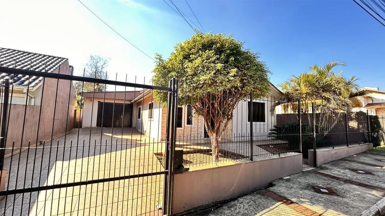 Casa com 3 dormitórios, foto 1