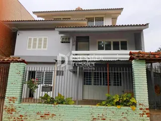 Fachada de uma residência em Lajeado, Brasil.