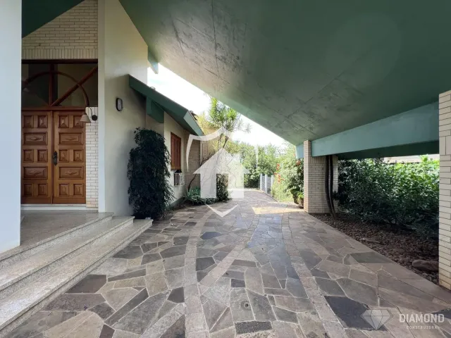 Casa com 4 dormitórios, foto 2