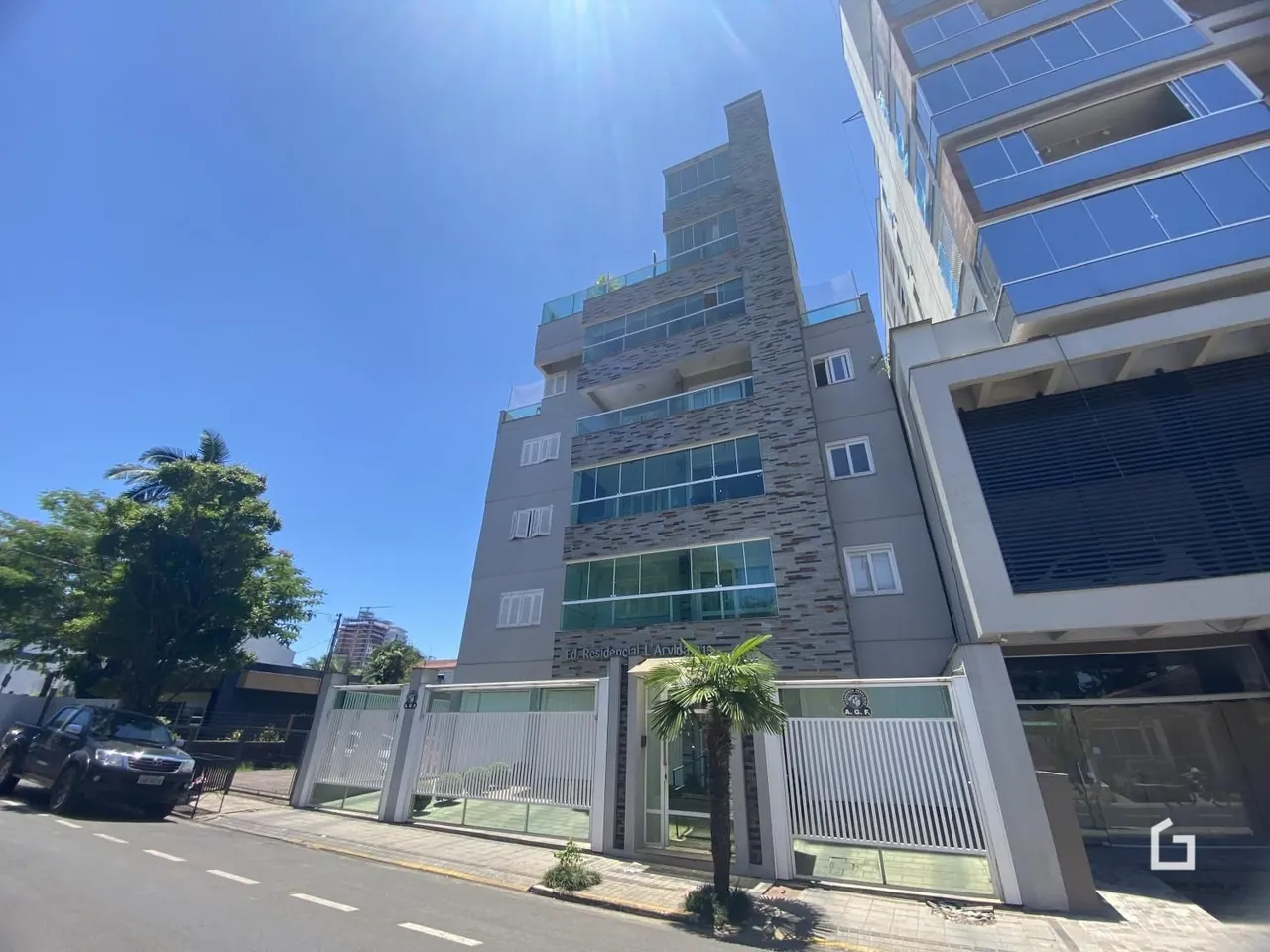 Apartamento com 3 dormitórios, foto 1