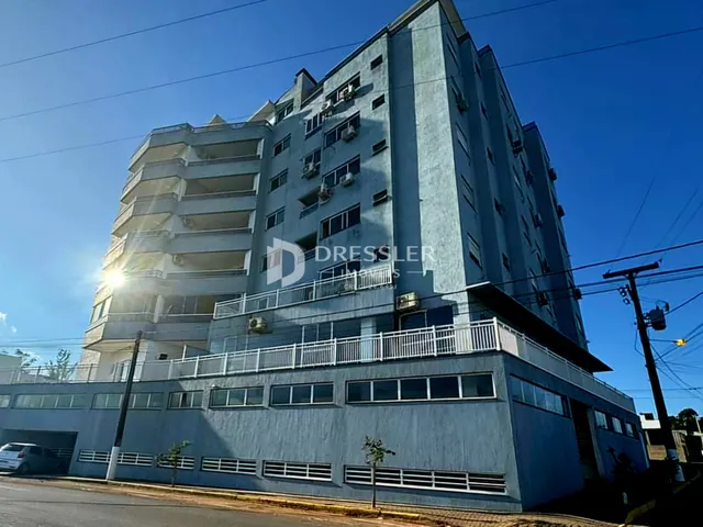 Apartamento com 3 dormitórios