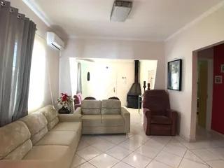 Casa com 4 dormitórios, foto 3