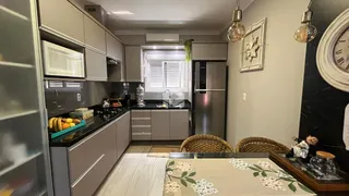 Vista da cozinha de um imóvel em Lajeado, Brasil.