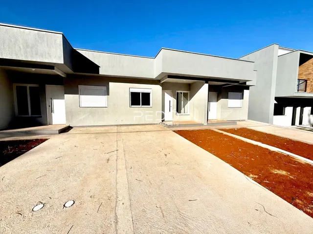 Fachada externa de uma casa moderna em Lajeado, Brasil.