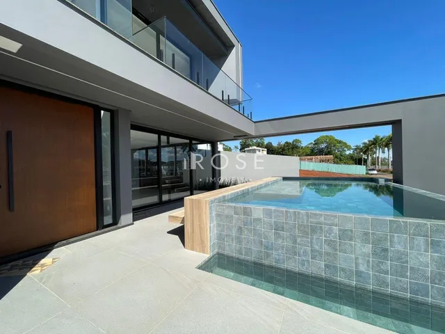 Casa com 4 dormitórios, foto 3