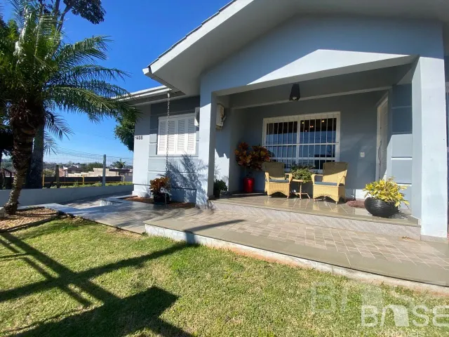 Casa com 3 dormitórios