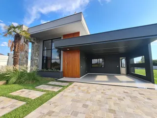 Casa com 3 dormitórios, foto 1