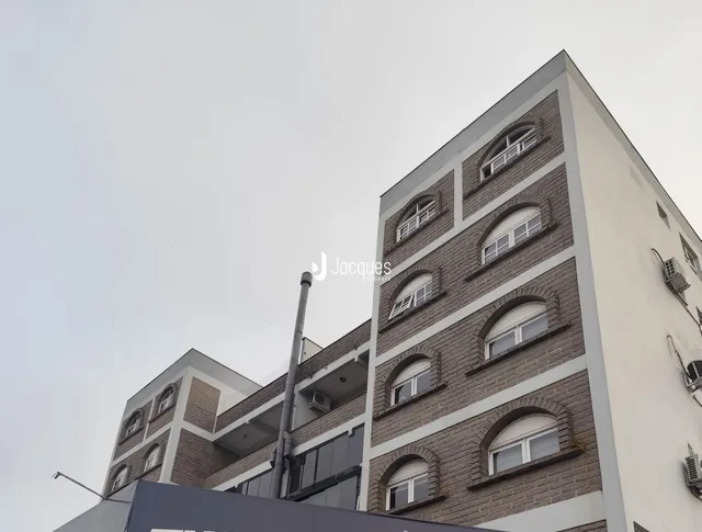 Fachada de um prédio residencial em Lajeado, Brasil.