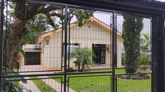 Casa com 3 dormitórios