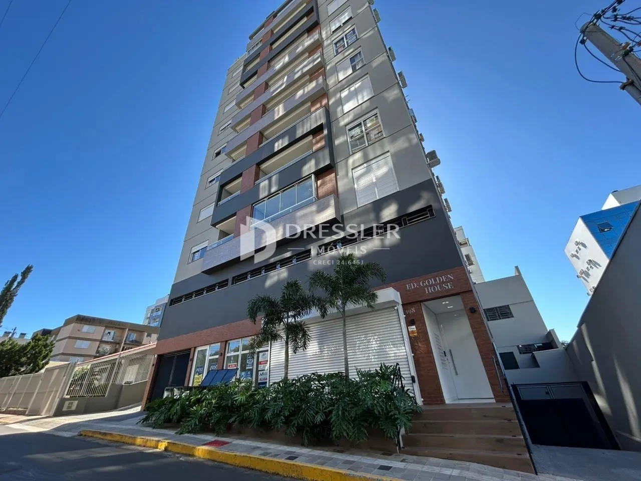 Fachada de um prédio residencial em Lajeado, Brasil.