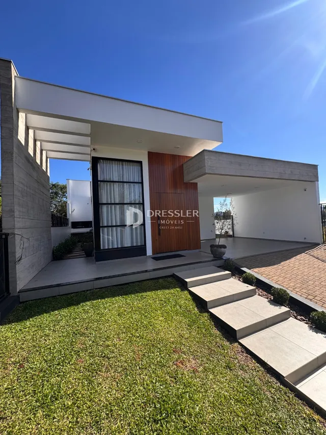 Casa com 2 dormitórios