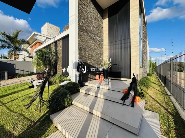 Casa com 4 dormitórios, foto 4