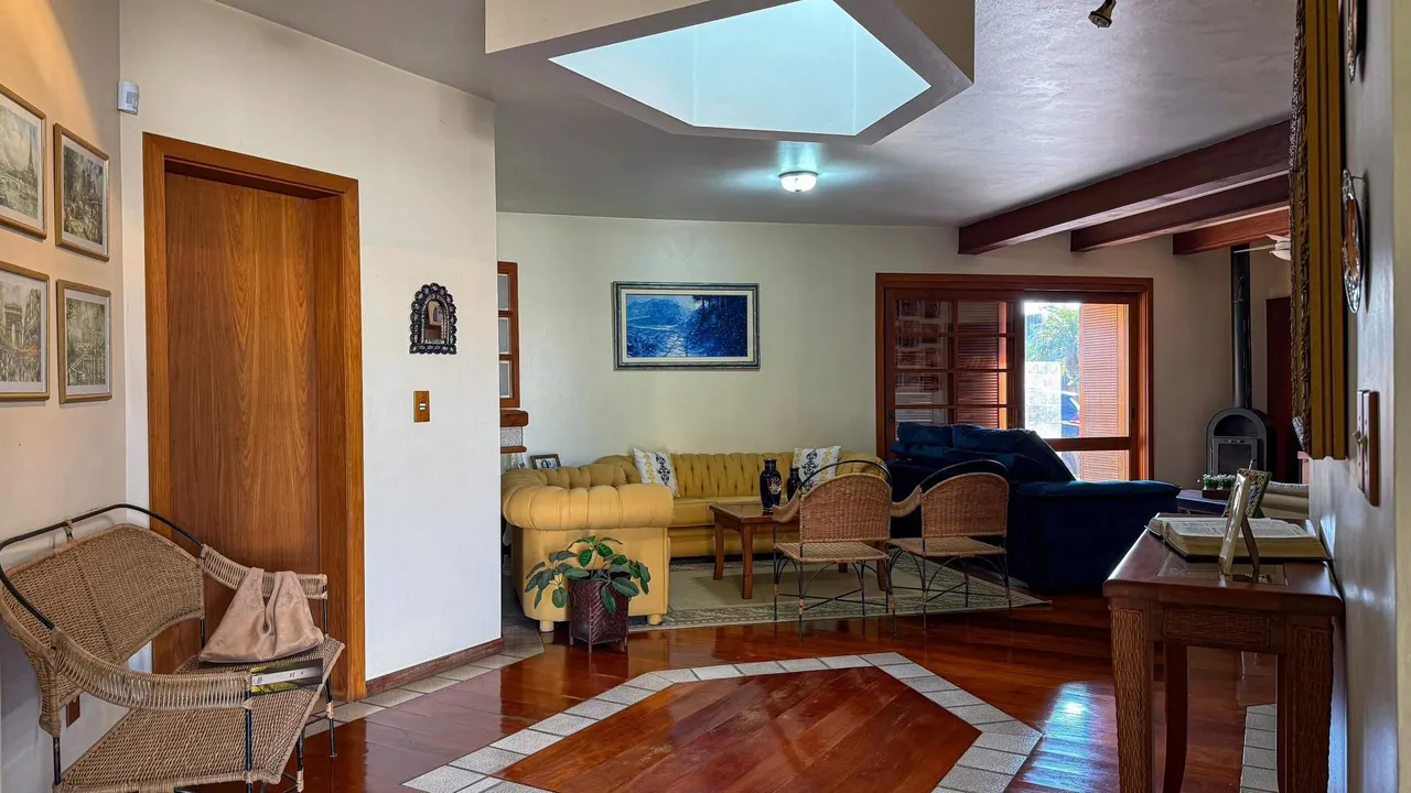Casa com 3 dormitórios, foto 1