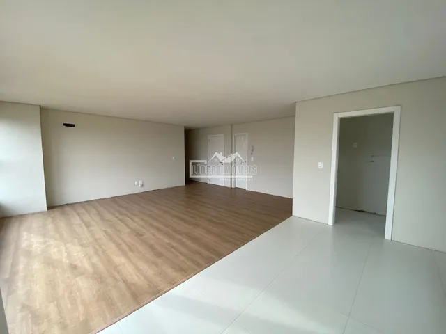Apartamento com 3 dormitórios, foto 2