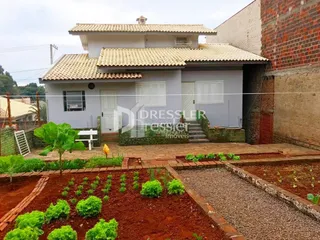 Fachada de uma casa residencial em Lajeado, Brasil.