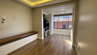 Apartamento com 2 dormitórios, foto 4