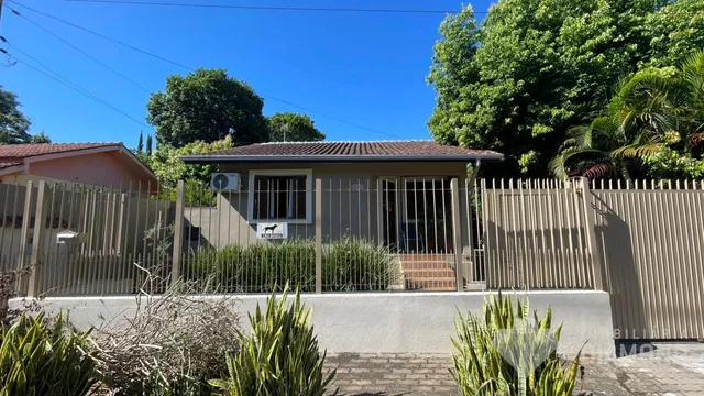 Casa com 2 dormitórios