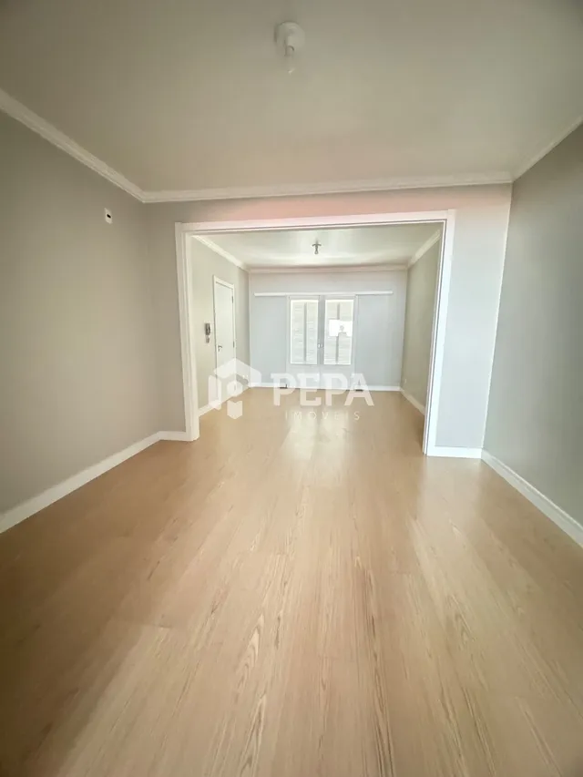 Apartamento com 3 dormitórios, foto 2