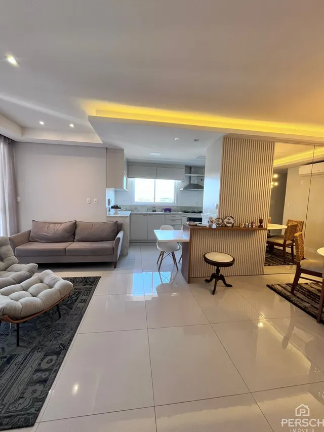 Apartamento com 3 dormitórios, foto 2