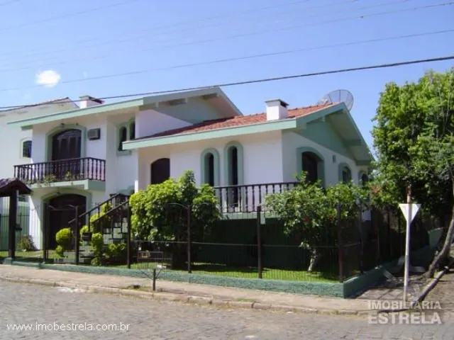 Casa com 3 dormitórios