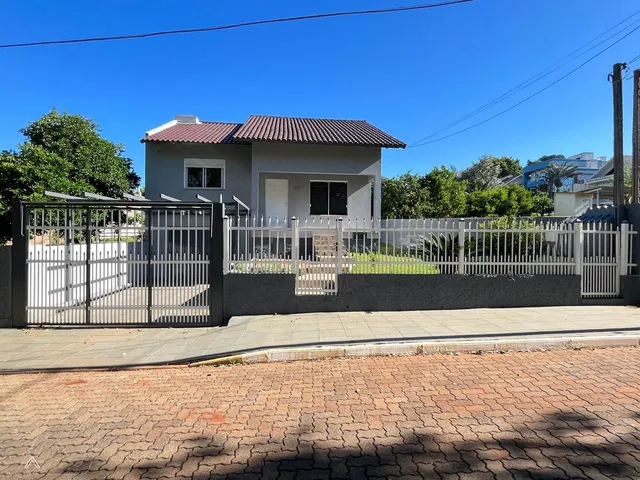 Casa com 2 dormitórios