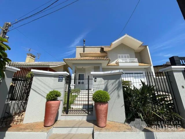 Casa com 4 dormitórios, foto 2