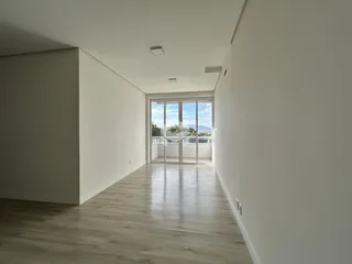 Apartamento com 2 dormitórios, foto 2