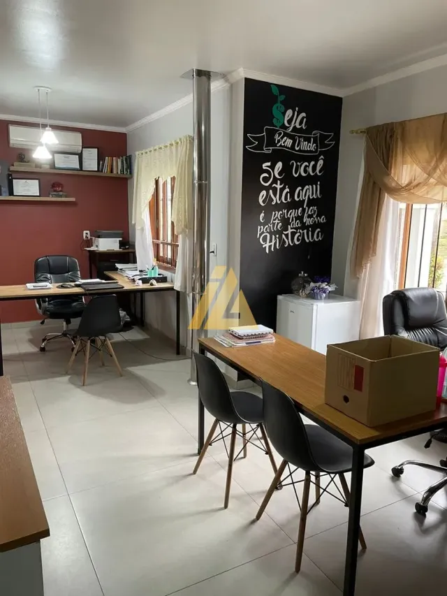 Casa com 3 dormitórios, foto 2
