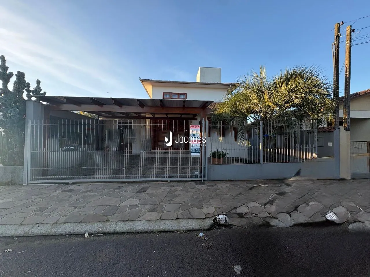 Casa com 3 dormitórios, foto 1