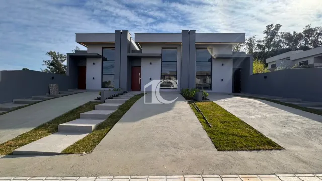Casa geminada com 2 dormitórios, foto 2