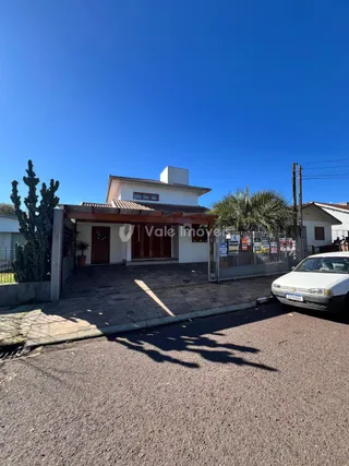 Casa com 4 dormitórios, foto 2