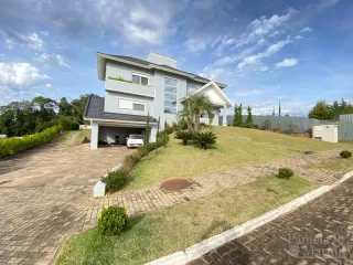 Casa com 4 dormitórios, foto 2