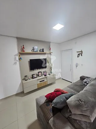 Apartamento com 2 dormitórios, foto 2