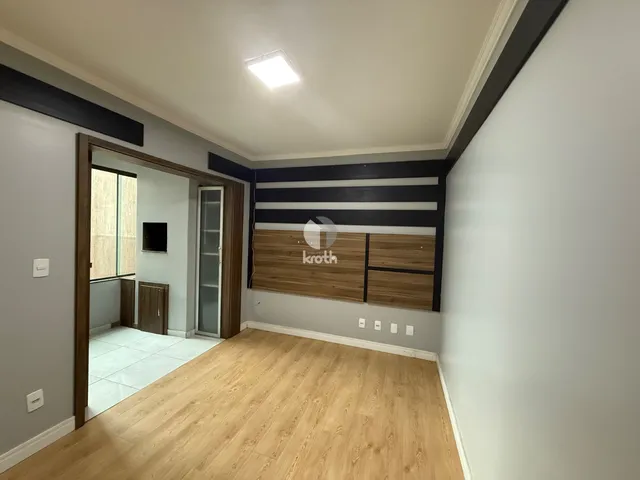 Apartamento com 2 dormitórios, foto 2