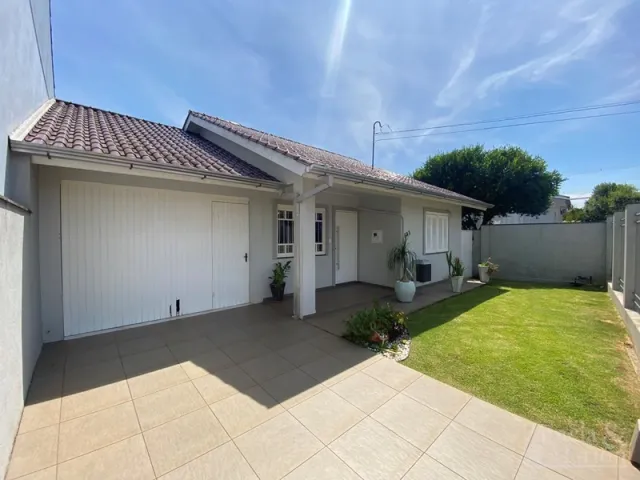 Casa com 3 dormitórios