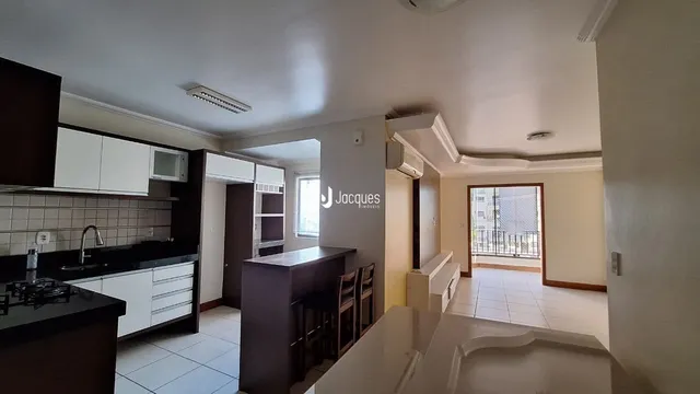 Apartamento com 2 dormitórios, foto 2