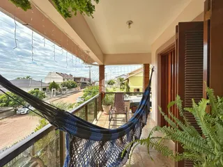 Vista da varanda de um imóvel em Lajeado, Brasil, com vista para a rua.