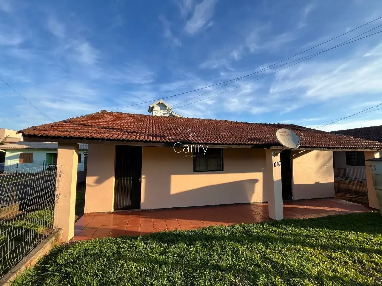Casa com 2 dormitórios, foto 1