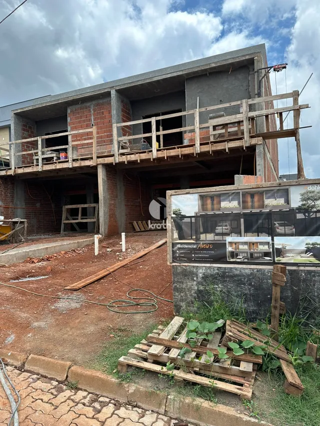 Fachada de um prédio em construção em Lajeado.