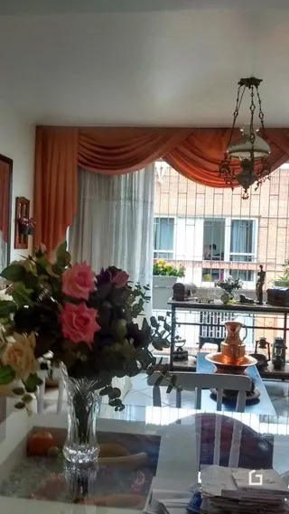 Apartamento com 3 dormitórios, foto 2