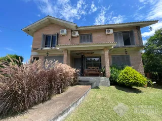 Casa com 5 dormitórios, foto 2