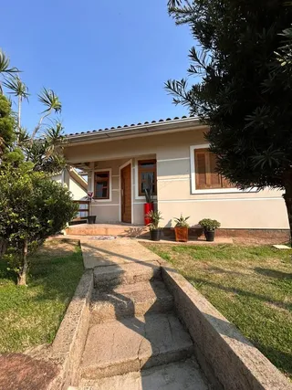 Casa com 3 dormitórios