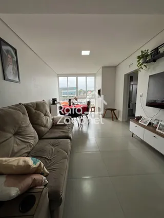 Apartamento com 2 dormitórios, foto 2
