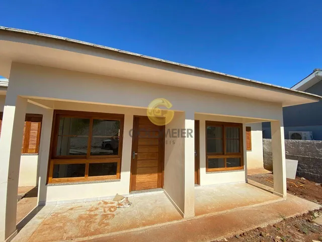 Casa com 2 dormitórios