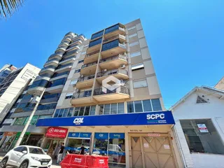Fachada de um prédio residencial em Lajeado, Brasil.
