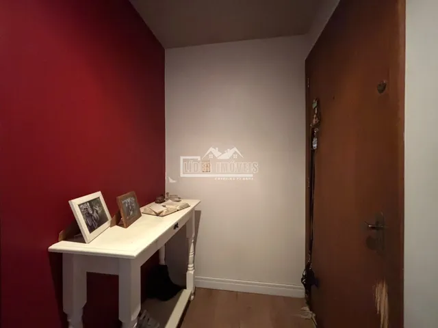 Apartamento com 4 dormitórios